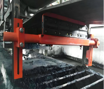 Polyurethane PU Ceramic And Tungsten Alloy Blade Conveyor Scraper Suitable for Different Material